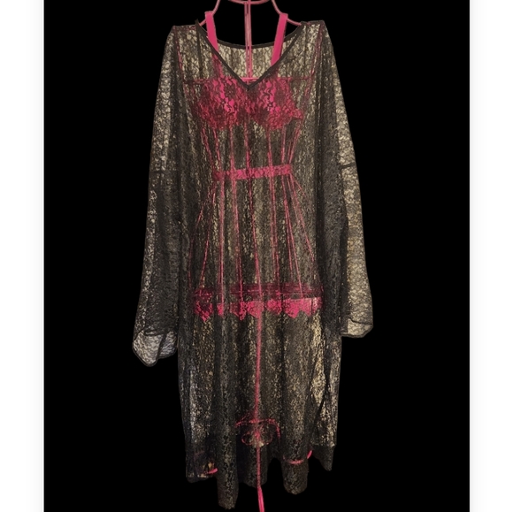 KIMO SLEEVE BLK.LACE V NECK FLOWEY VINTAGE COVER UP. - Picture 5 of 11